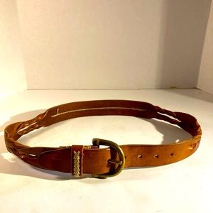 Vintage Women’s Tooled Brown Cut Out & Twisted Leather Belt With Brass Accents